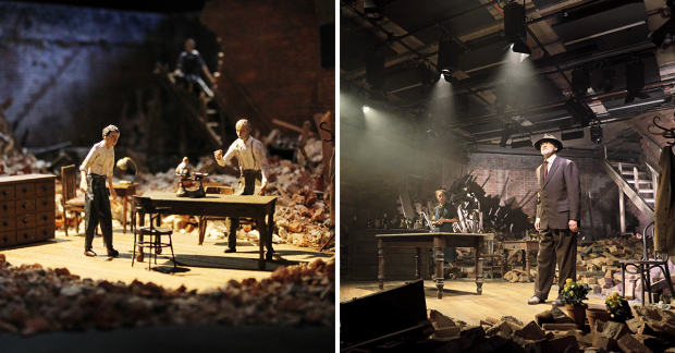 A group of people in a room

Description automatically generated